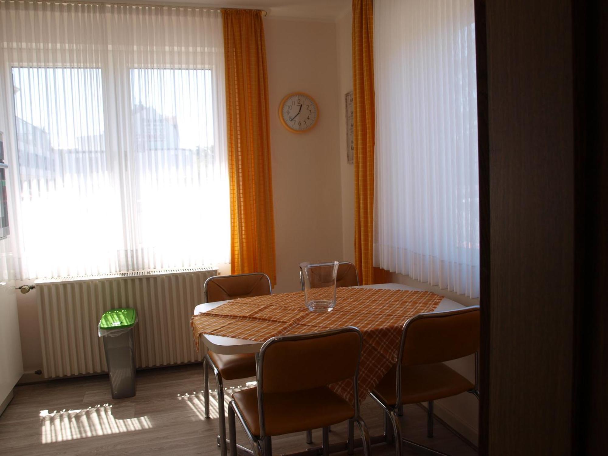 Muttis Apartment Monchengladbach Bagian luar foto